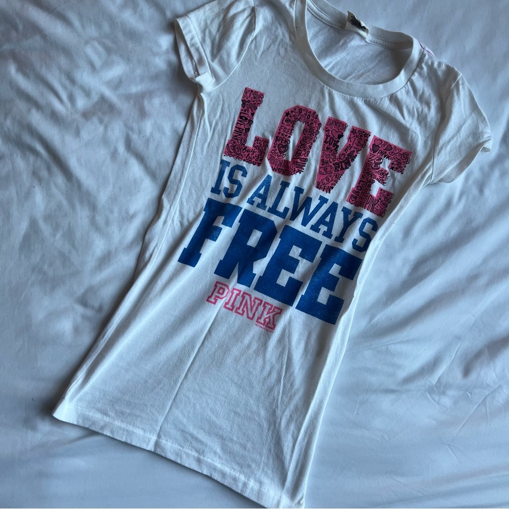 PINK Victoria's Secret White Graphic Tee
